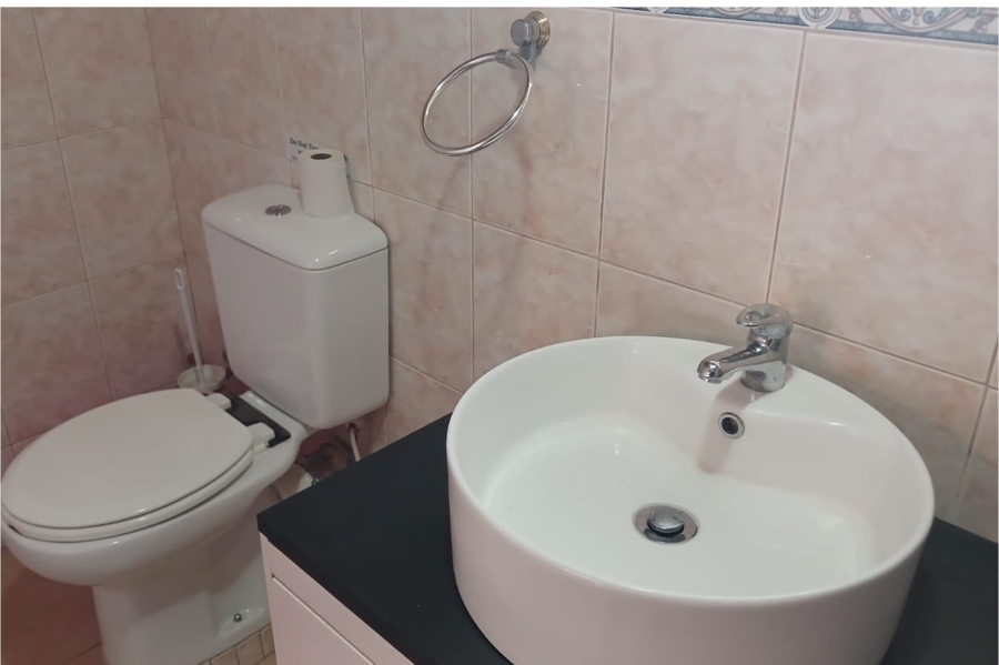 3 Bedroom Property for Sale in Ottery Western Cape